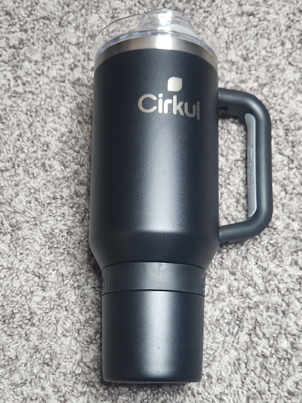 Cirkul Matte Black Travel Bottle with Screw Lid